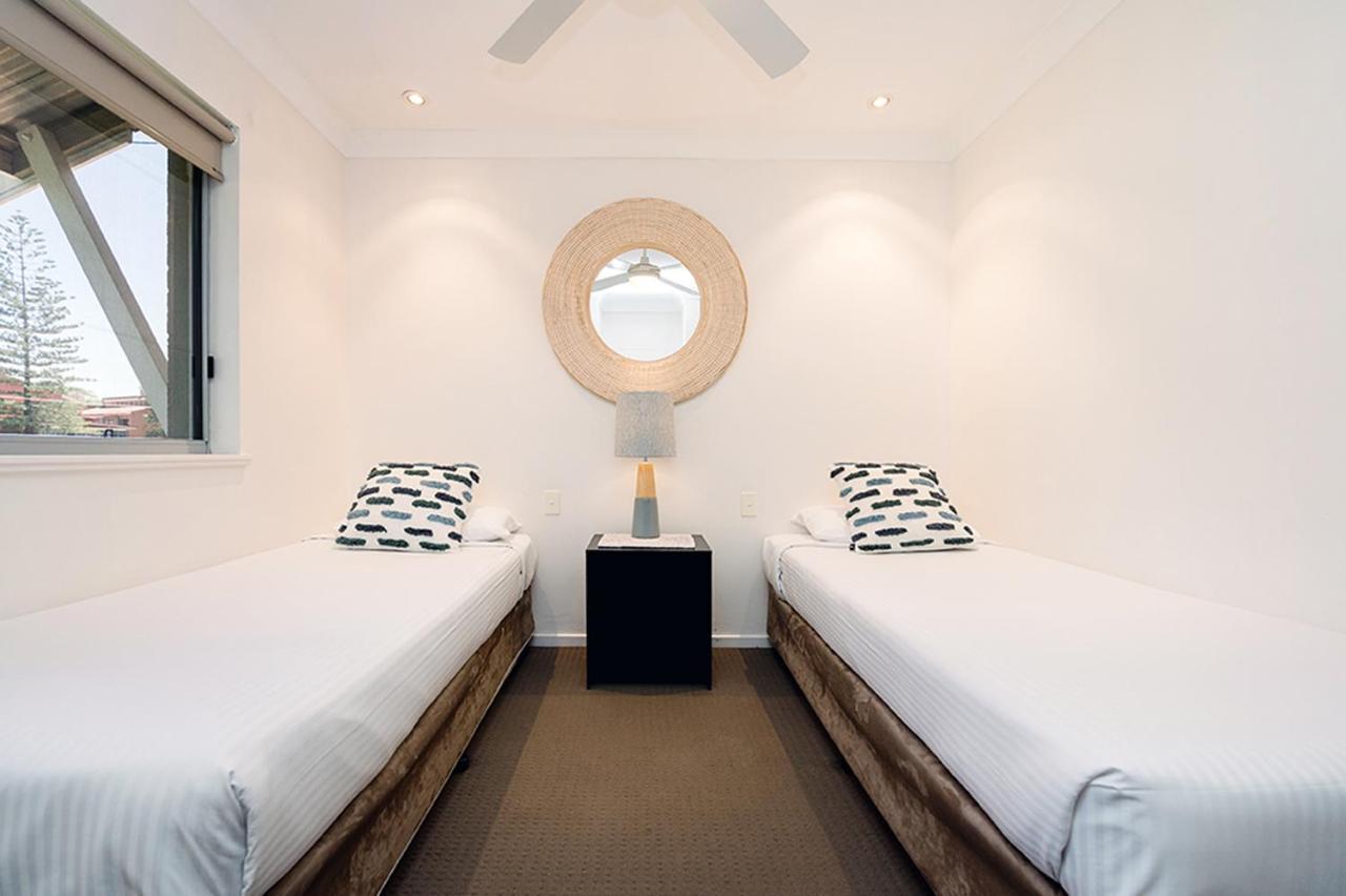 The Observatory Self Contained Apartments Κοφς Χάρμπουρ Εξωτερικό φωτογραφία