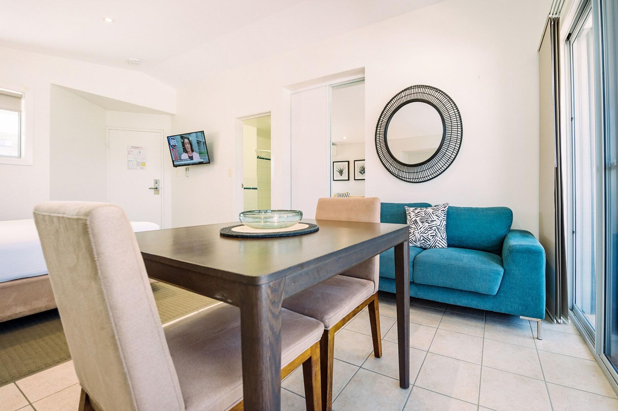 The Observatory Self Contained Apartments Κοφς Χάρμπουρ Εξωτερικό φωτογραφία