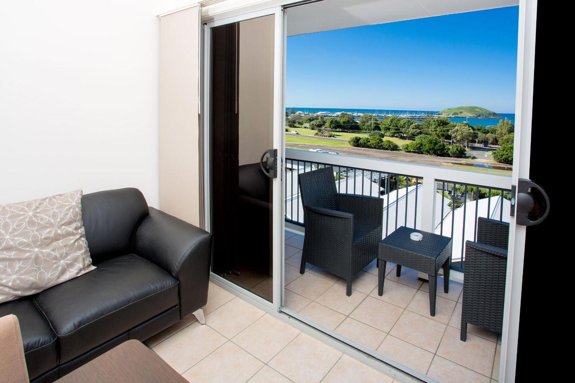 The Observatory Self Contained Apartments Κοφς Χάρμπουρ Δωμάτιο φωτογραφία